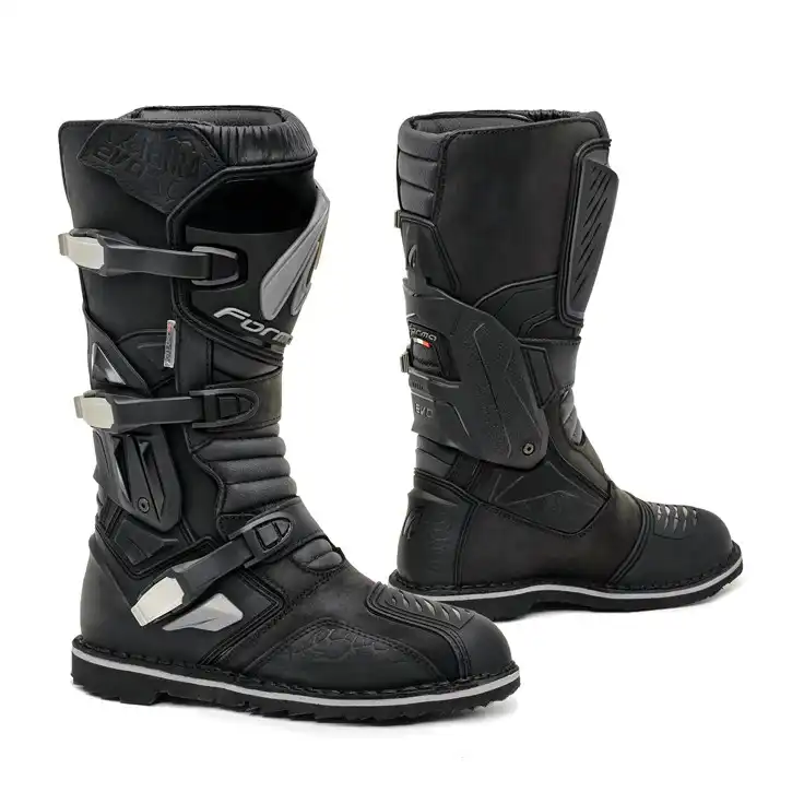 Forma terra evo low best sale motorcycle boots