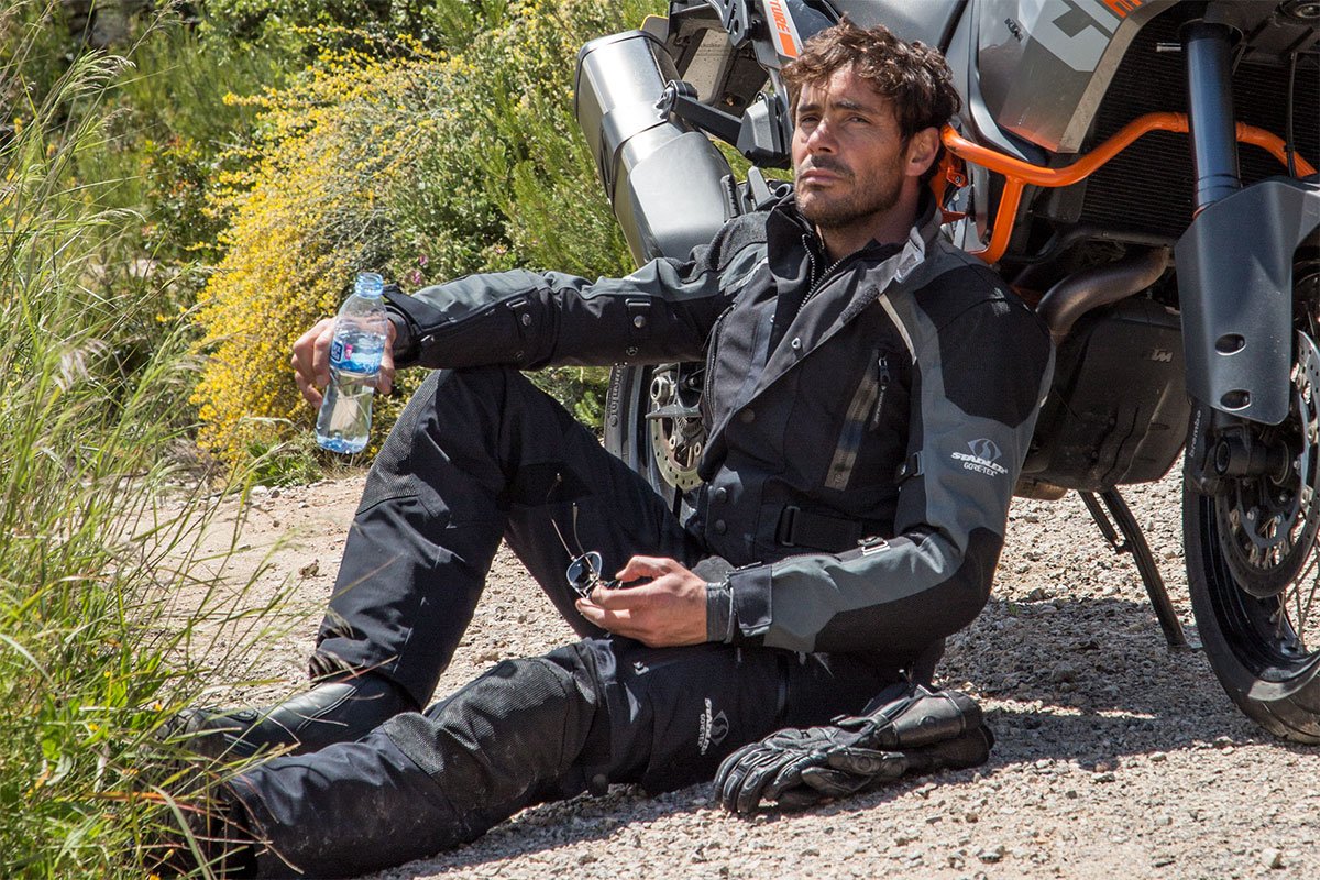 Best Lightweight Summer Motorcycle Trousers For UK Riders