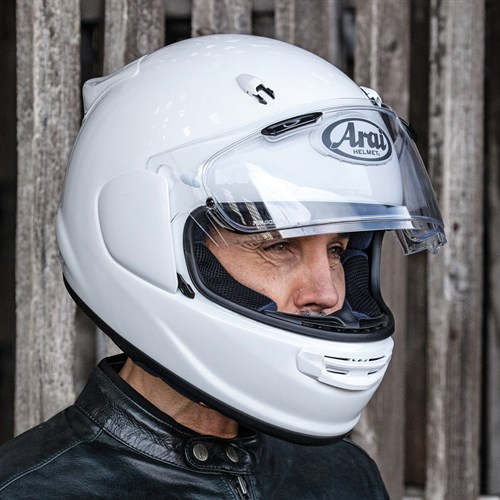 arai quantic grey