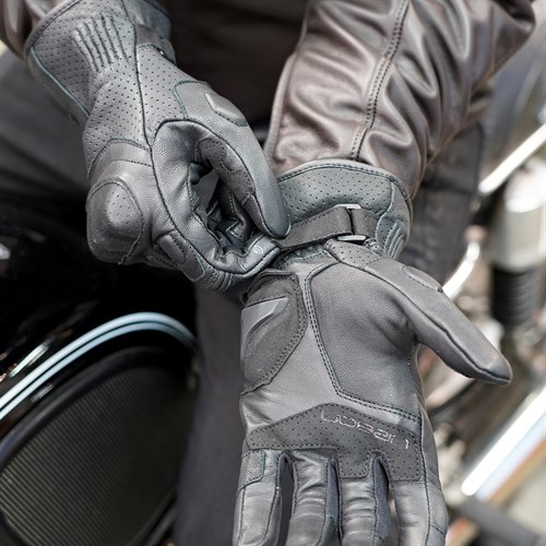 Five Urban leather gloves in black