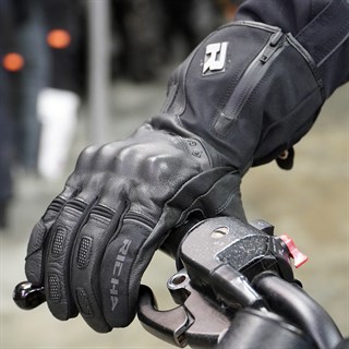 Richa Sleeve Lock GTX gloves in blackAlternative Image3