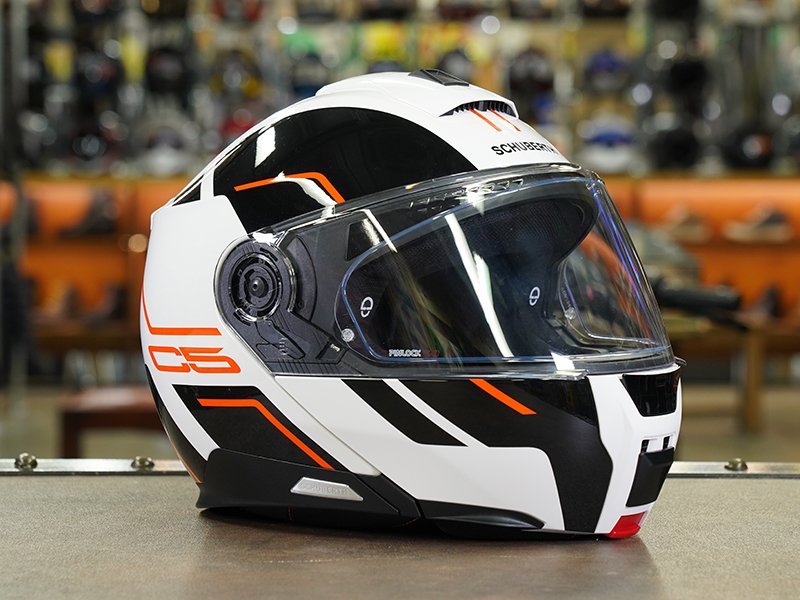 Schuberth C5 Review & Road-Test